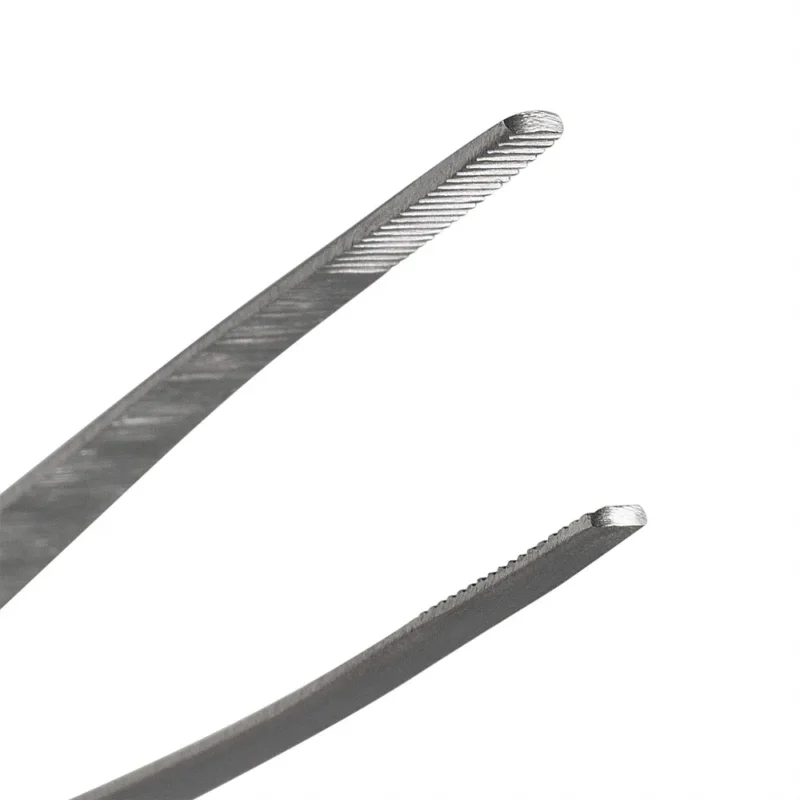 fbdf5328eeea1875e36f16859edbdcb3 Kit Curativo Metálico Estéril com Pinças e Campo - Kolplast